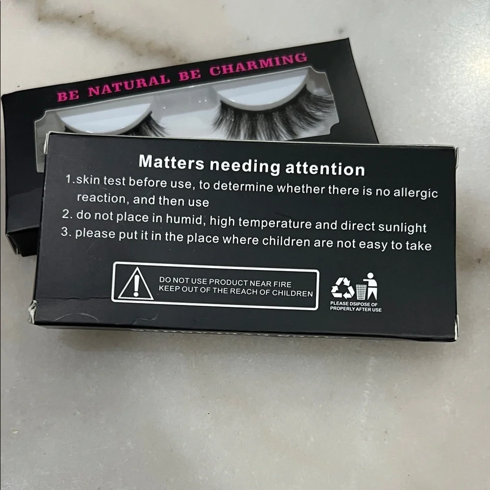 Black False Lashes 2 Packs